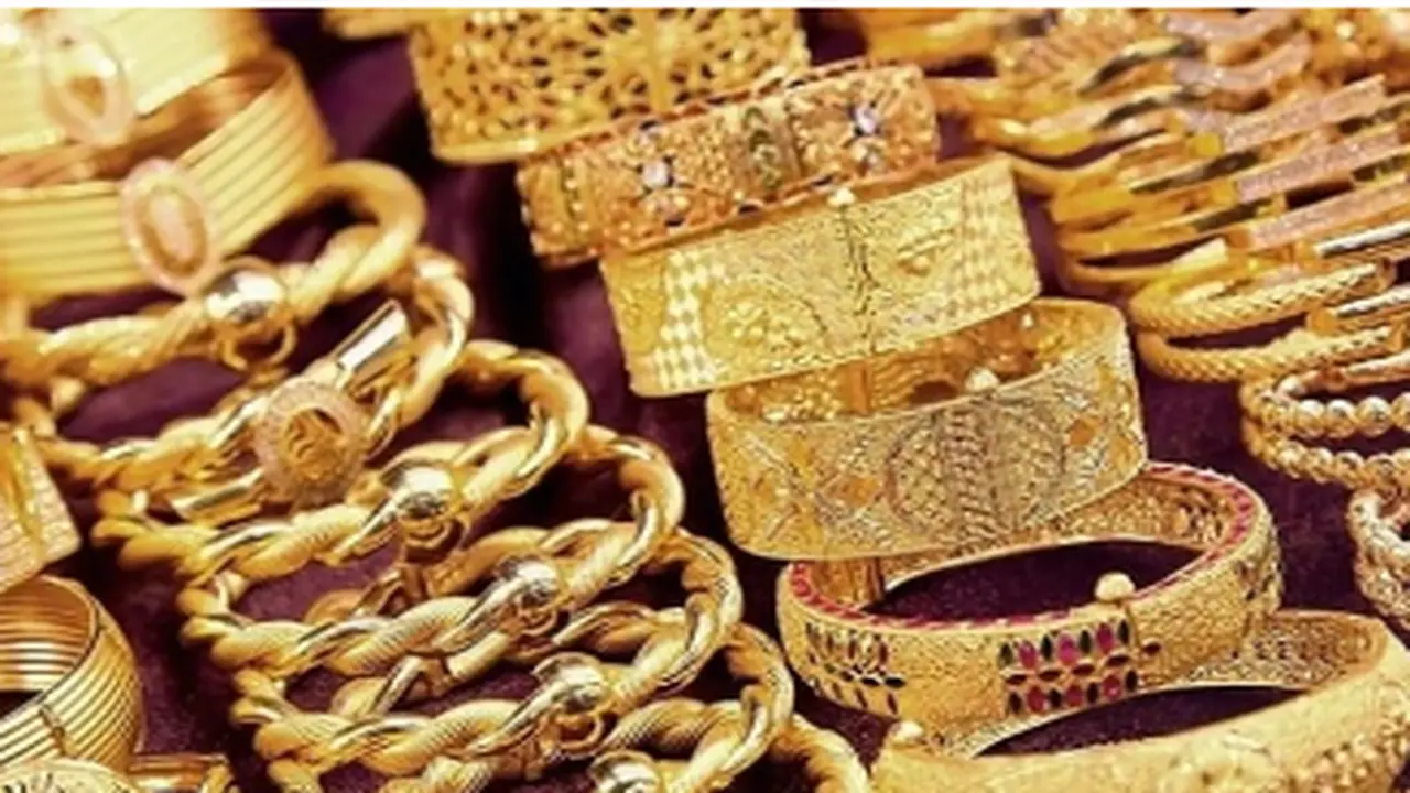 تراجع سعر الذهب في الأسواق العالمية اليوم الأربعاء